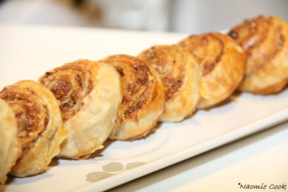 309530_10151339873989043_1741371211_n